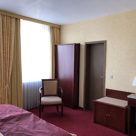 Frischbier'S Gaestezimmer Schmelz-Primsweiler ภายนอก รูปภาพ