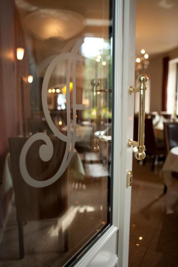Frischbier'S Gaestezimmer Schmelz-Primsweiler ภายนอก รูปภาพ