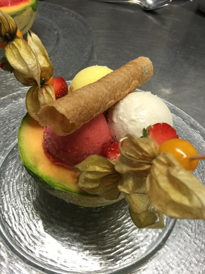 Frischbier'S Gaestezimmer Schmelz-Primsweiler ภายนอก รูปภาพ